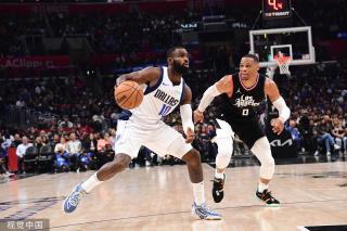 定为犯规 定为犯规